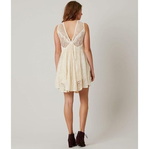 ✨FREE PEOPLE Don't You Dare Sz Medium Dress in Neutral Combo✨ - Picture 6 of 15